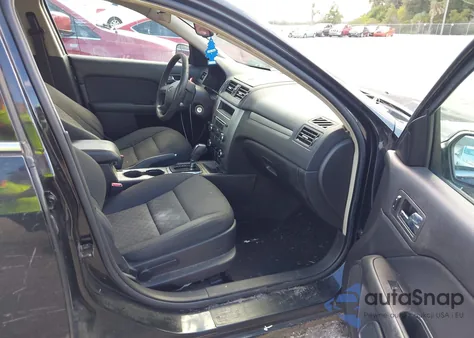 2010 Ford Fusion Se from USA, damaged, VIN 3FAHP0HA1AR150136